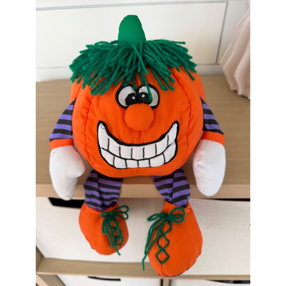 Vintage 1996 Joelson Industries Pumpkin Plush Halloween Decor Laughing Pumpkin